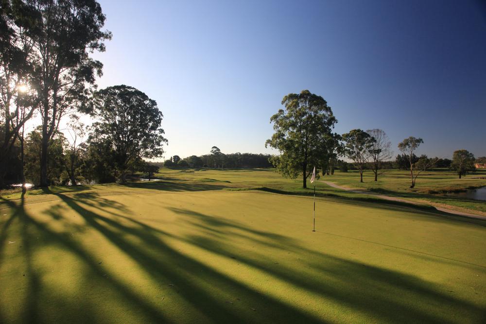 Riverside Oaks Golf Resort Cattai Extérieur photo