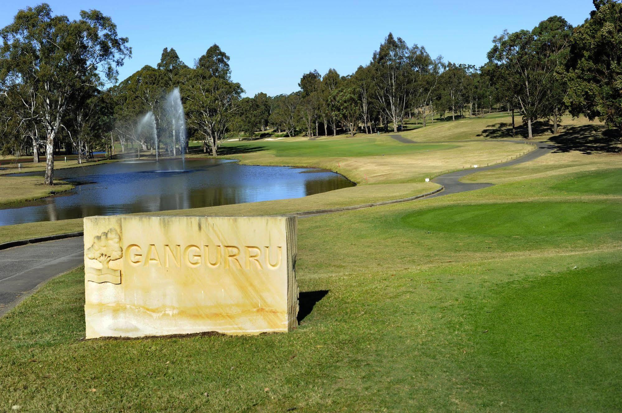Riverside Oaks Golf Resort Cattai Extérieur photo